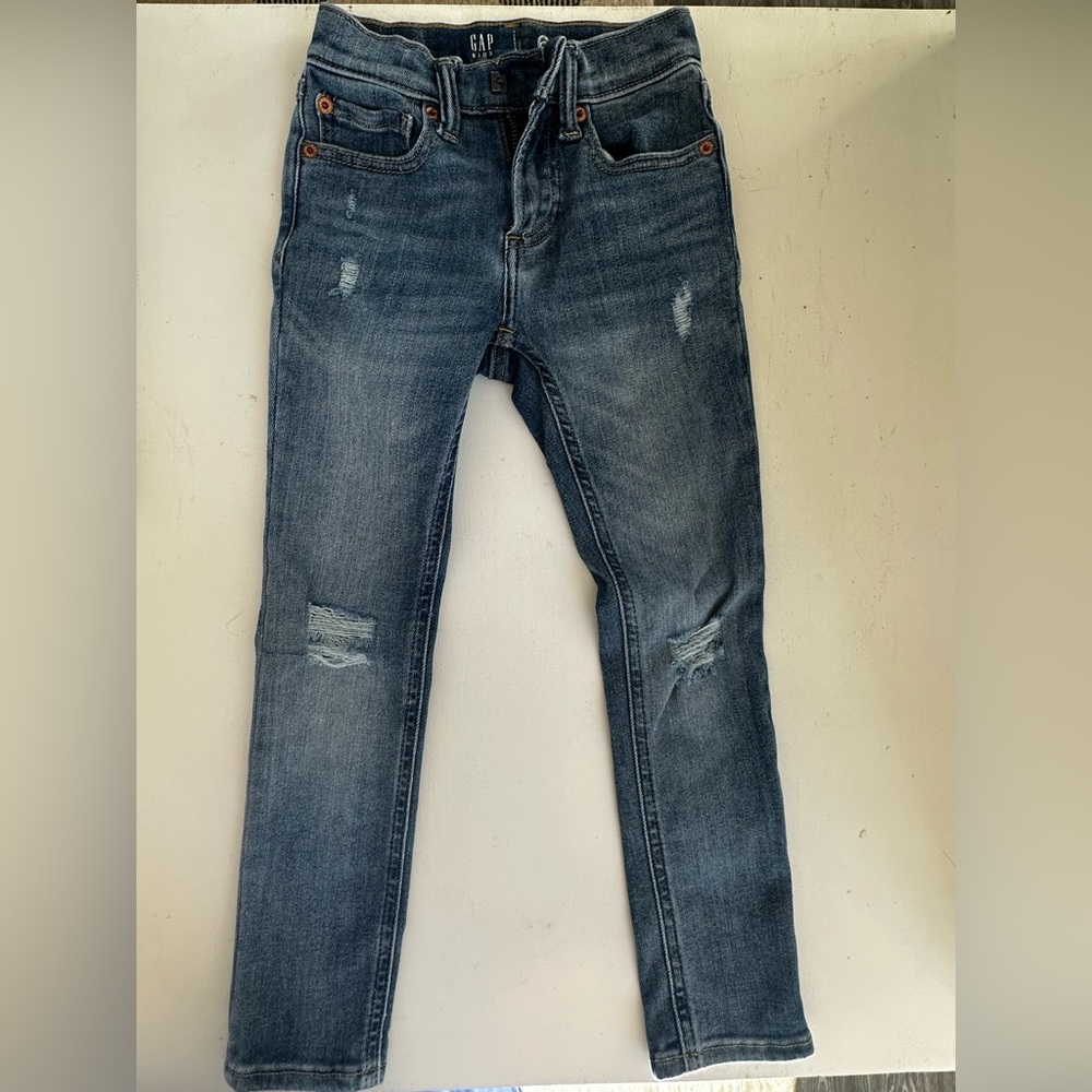Gap Kids Denim Boys size 6 skinny slim